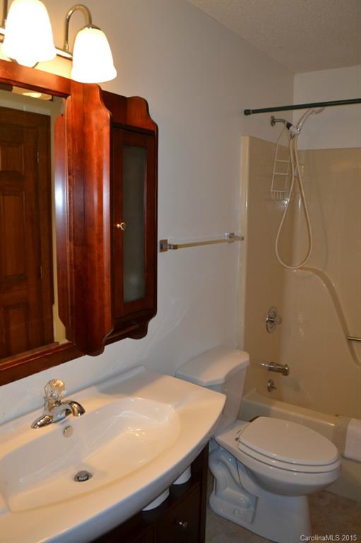 Oakhurst - Residential