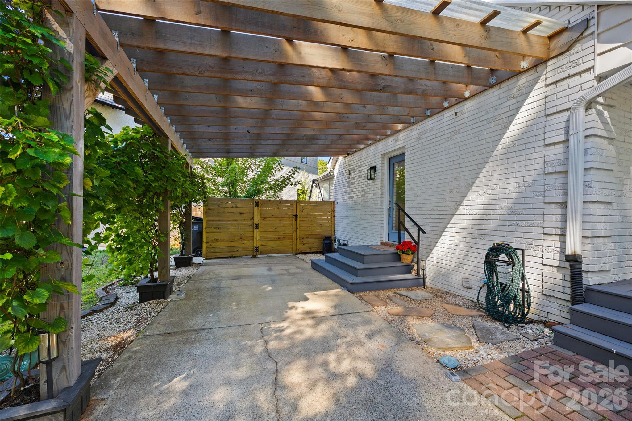 5145 Murrayhill Drive