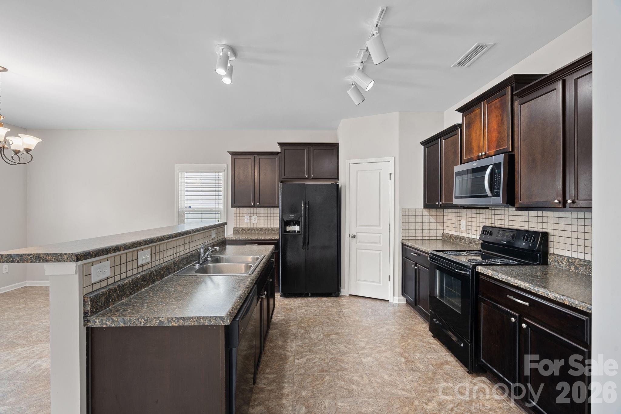 Mallard Lake - Residential