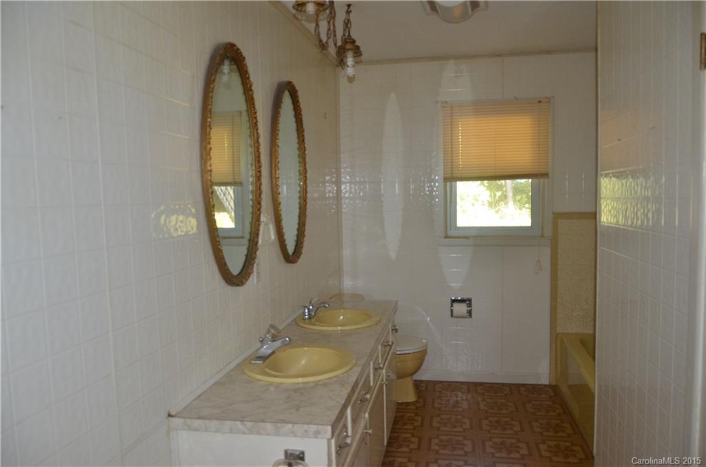 Southern Terrace - Residential