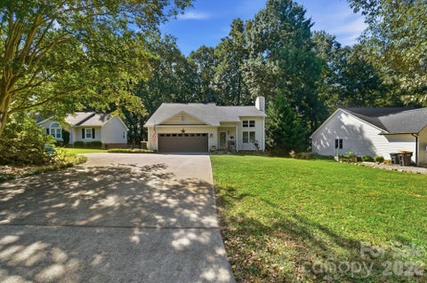Photo of 7192 Forney Hill Road, Denver, NC 28037 (MLS # 4423320)