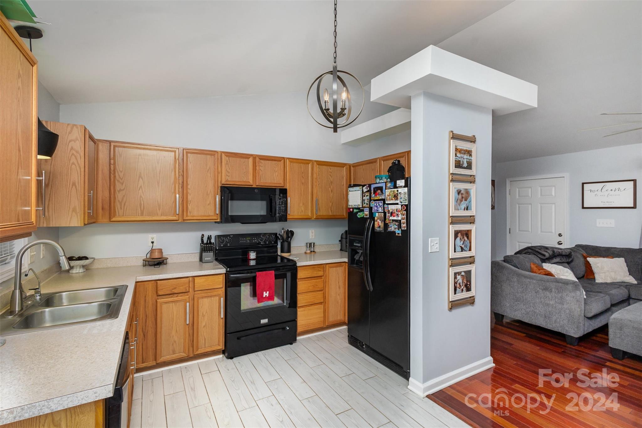 Anchors Landing - Residential