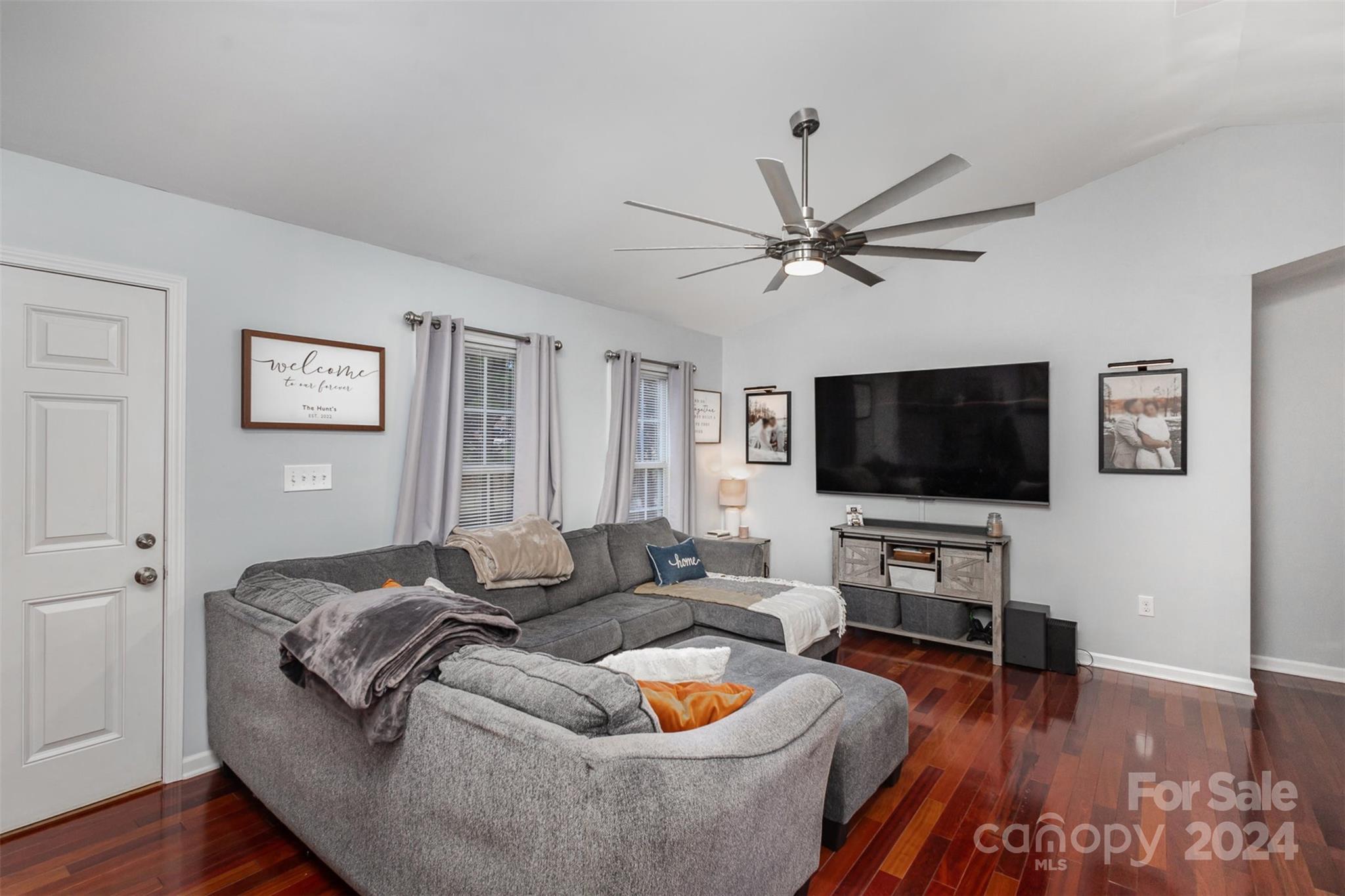 Anchors Landing - Residential