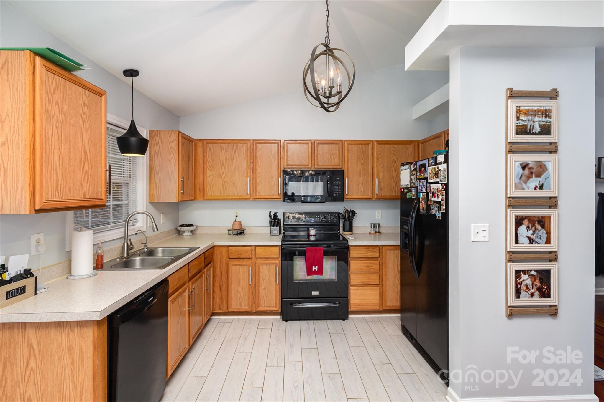 Anchors Landing - Residential