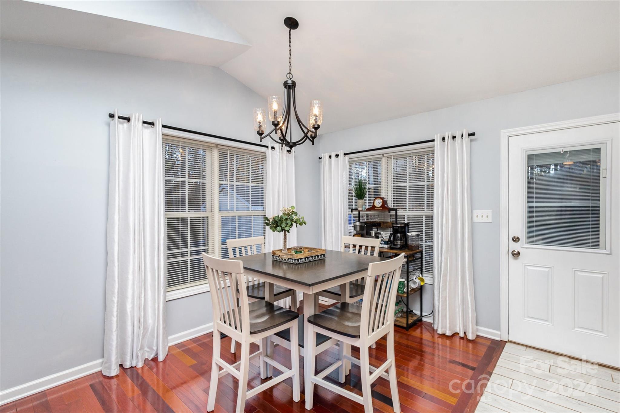 Anchors Landing - Residential
