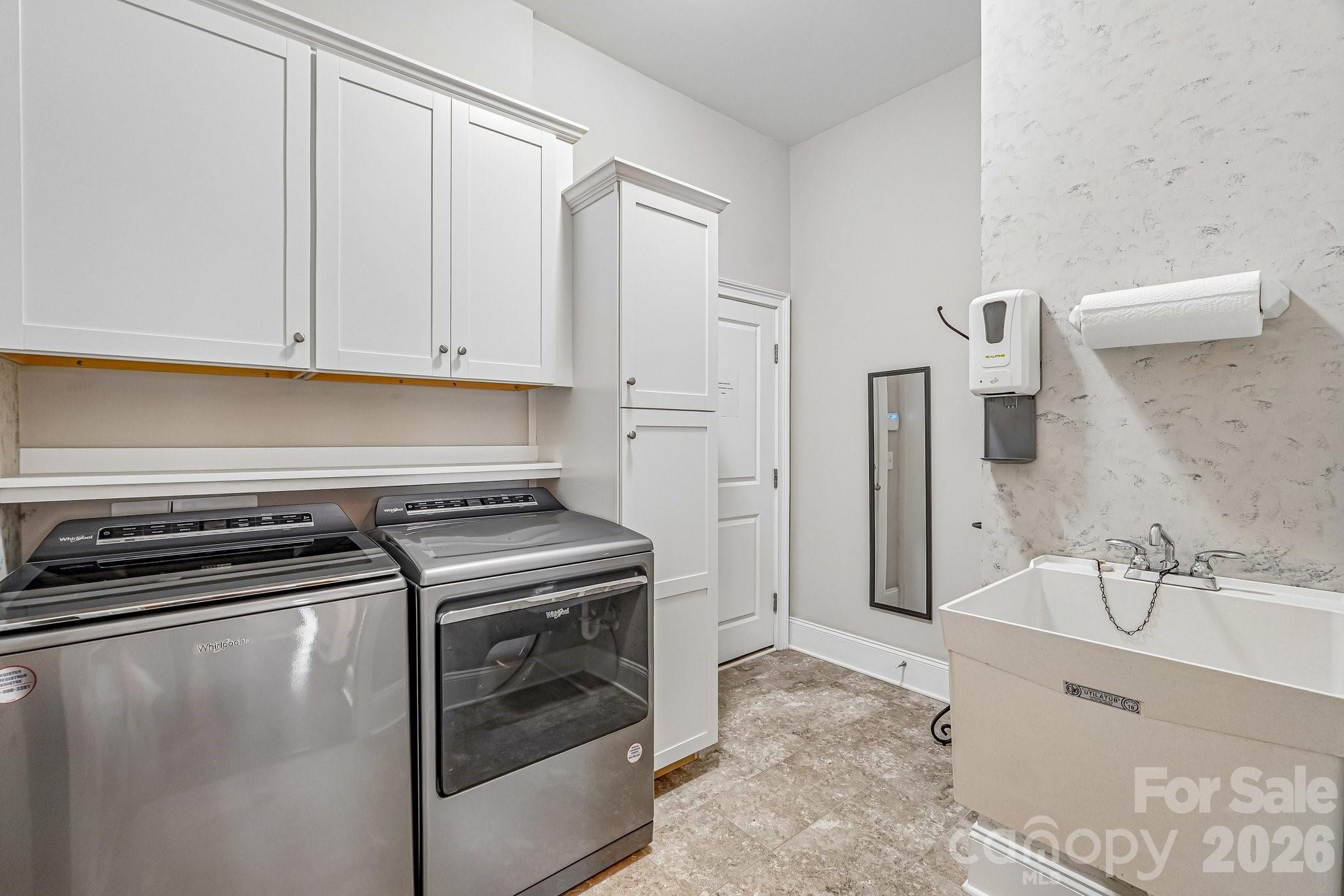 Regency at Palisades - Residential