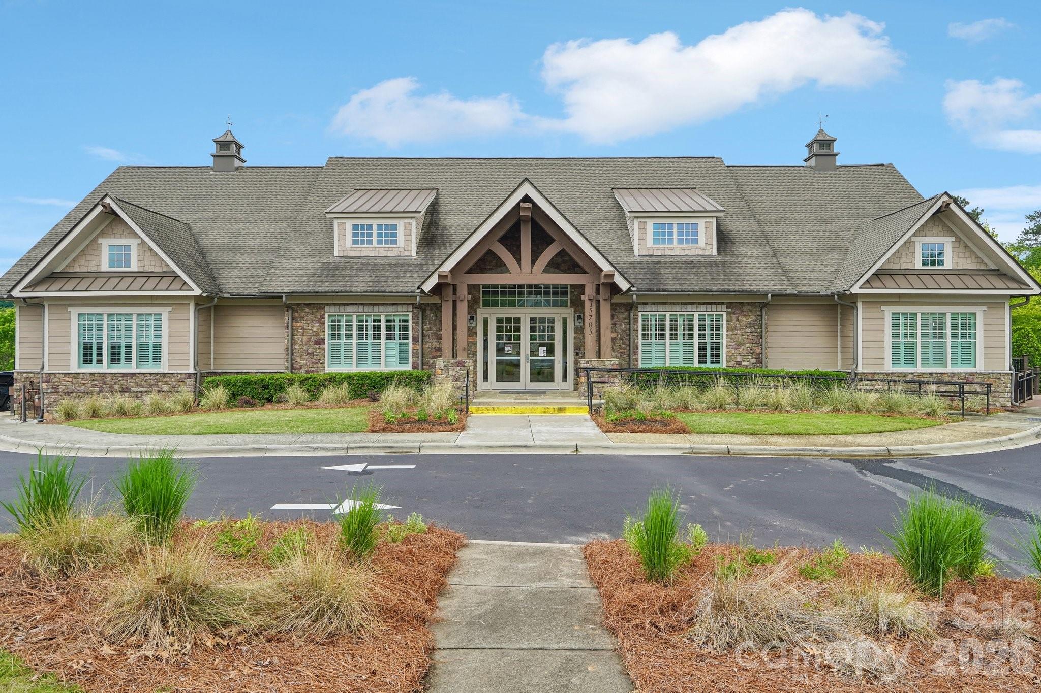 Regency at Palisades - Residential