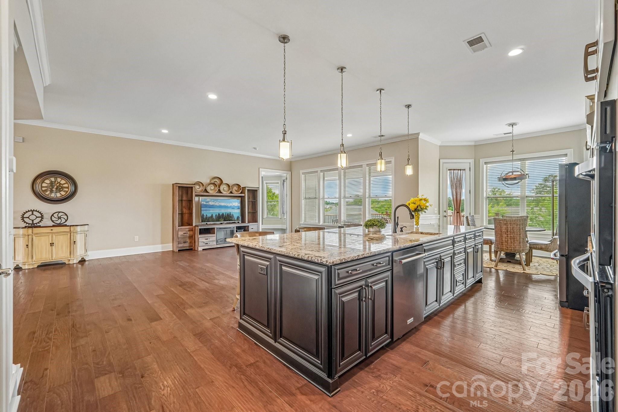 Regency at Palisades - Residential