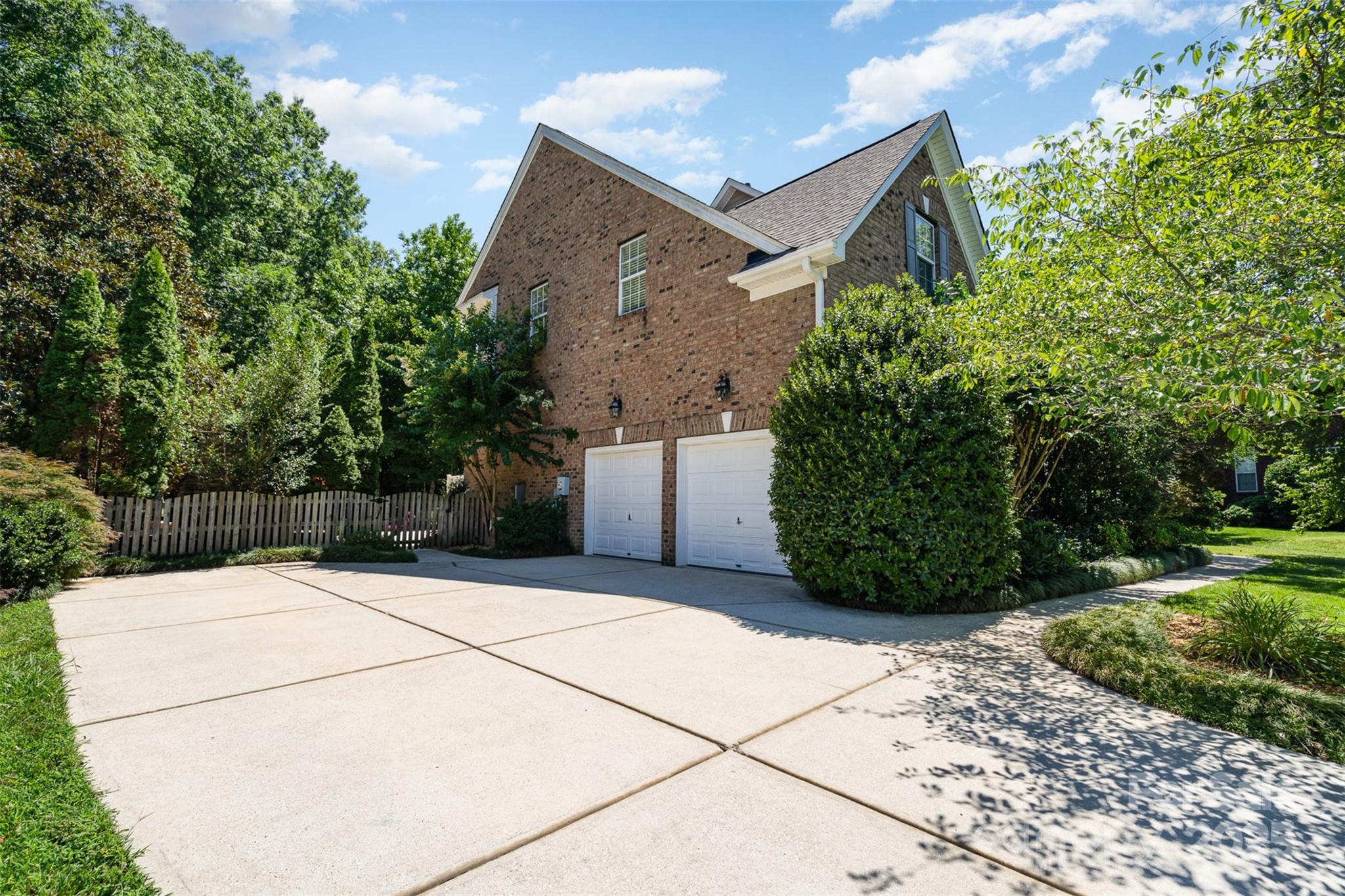 626 Tullamore Court