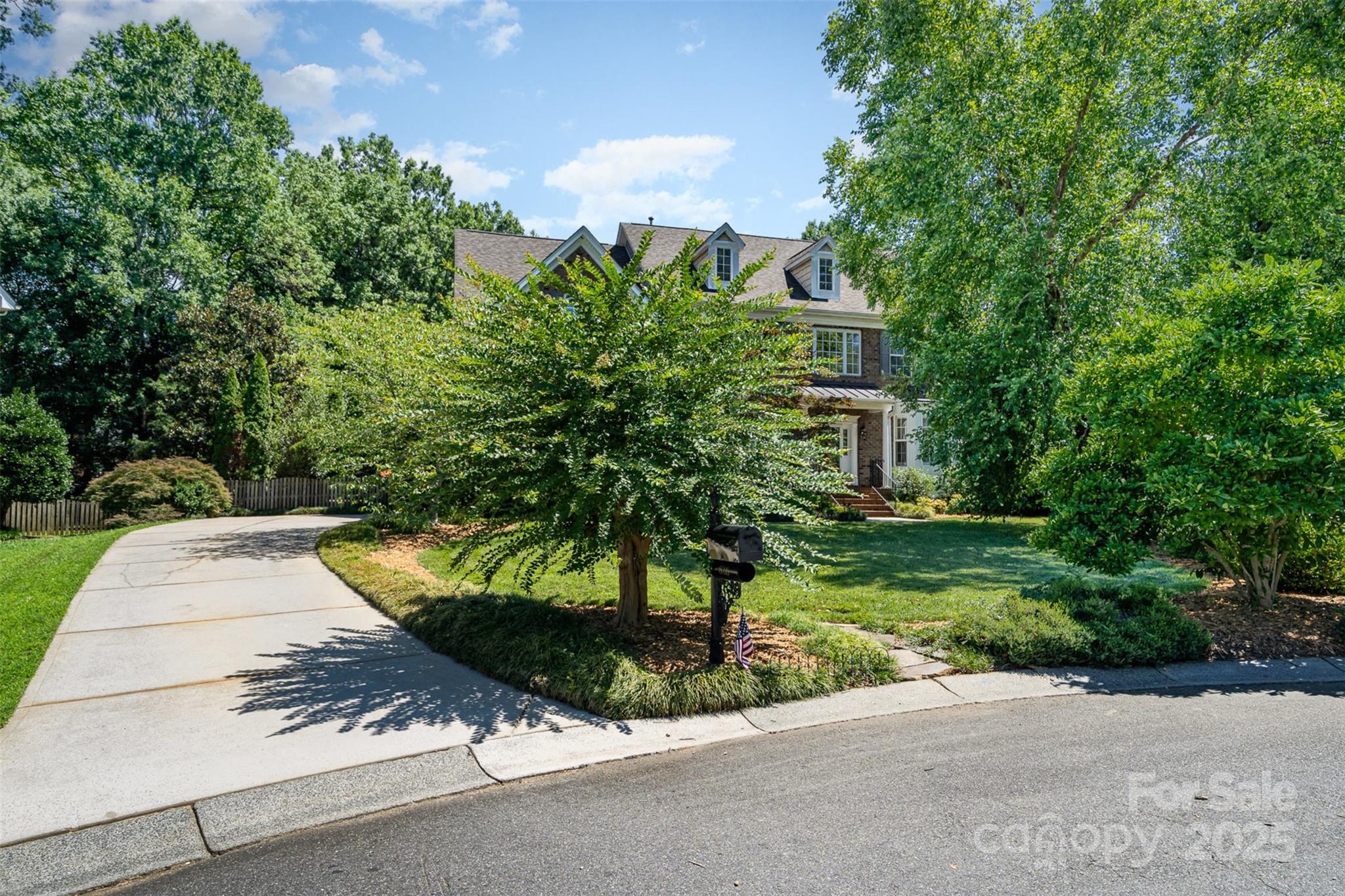 626 Tullamore Court