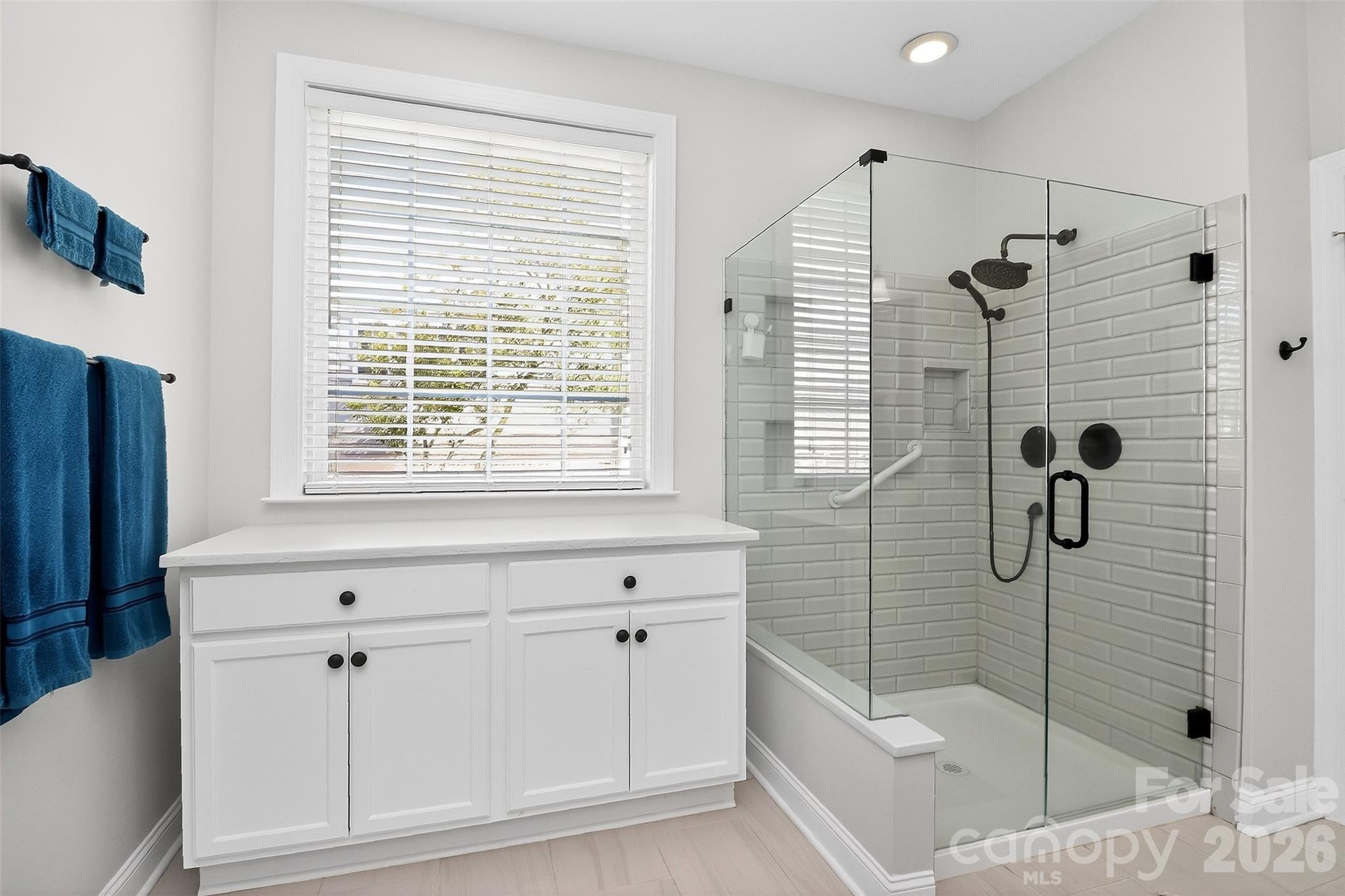 Hunter Oaks - Residential