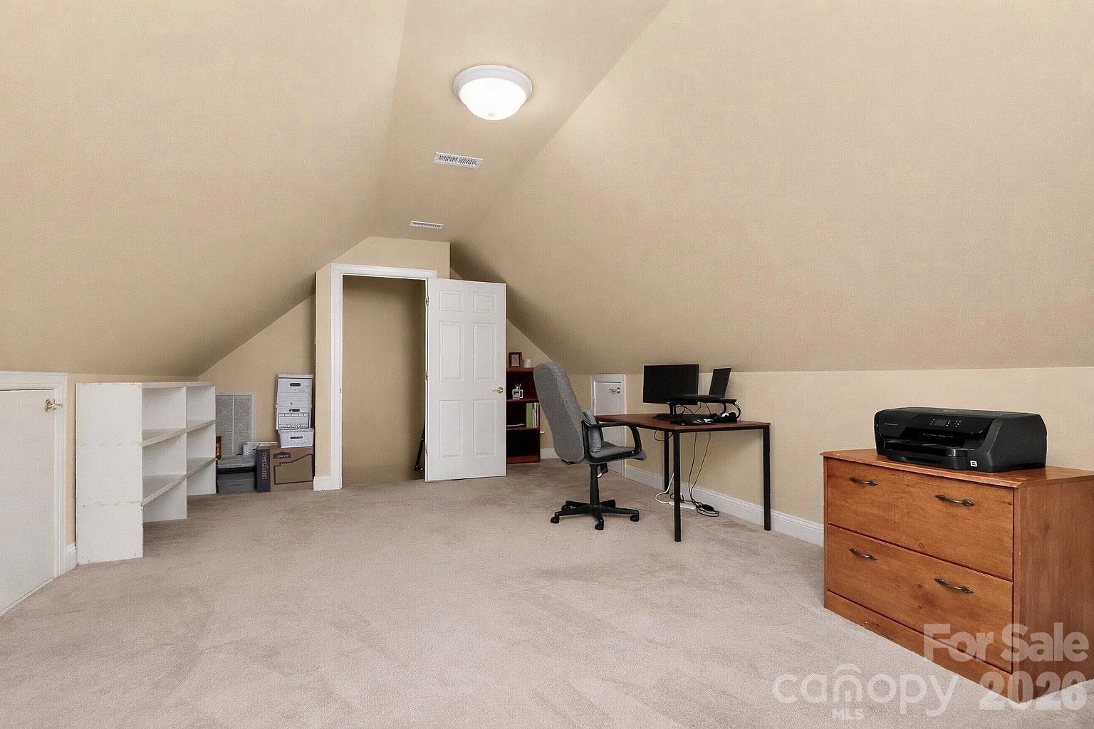 Hunter Oaks - Residential