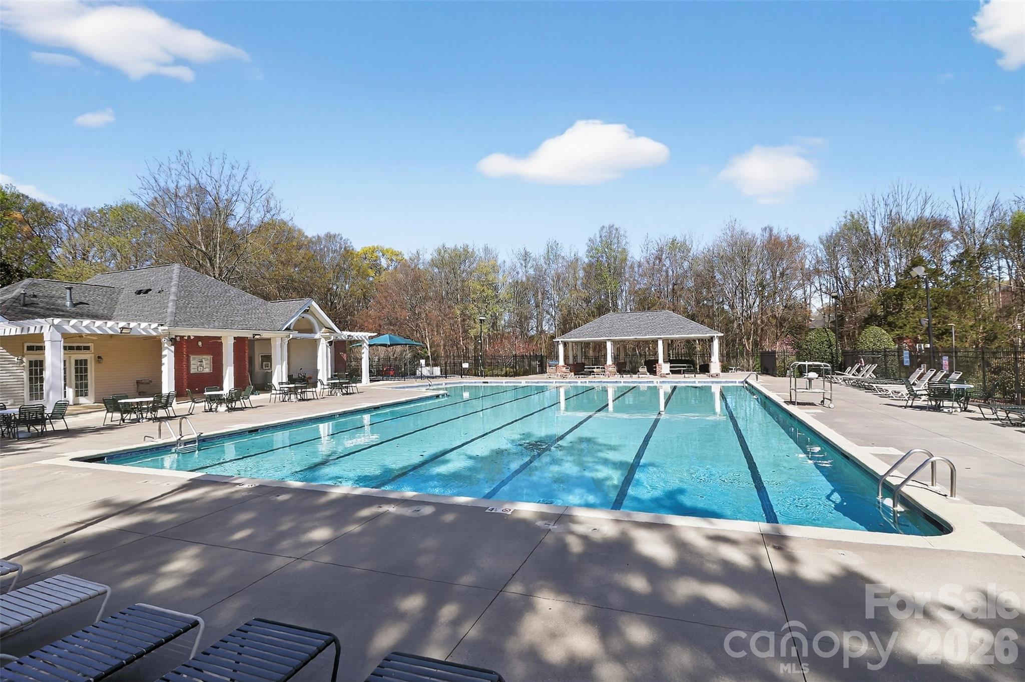 Hunter Oaks - Residential