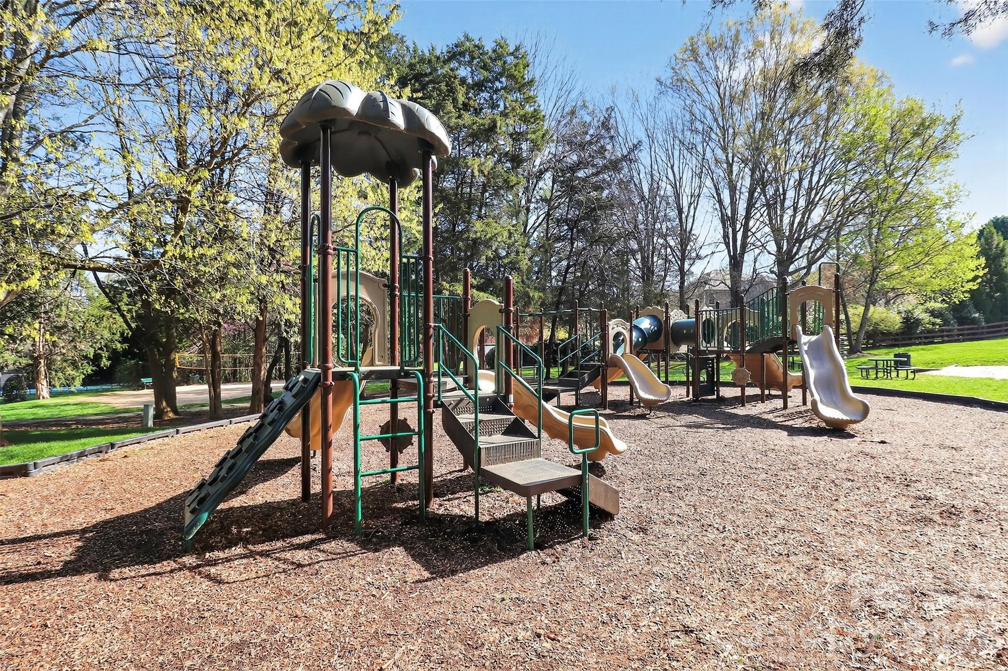 Hunter Oaks - Residential