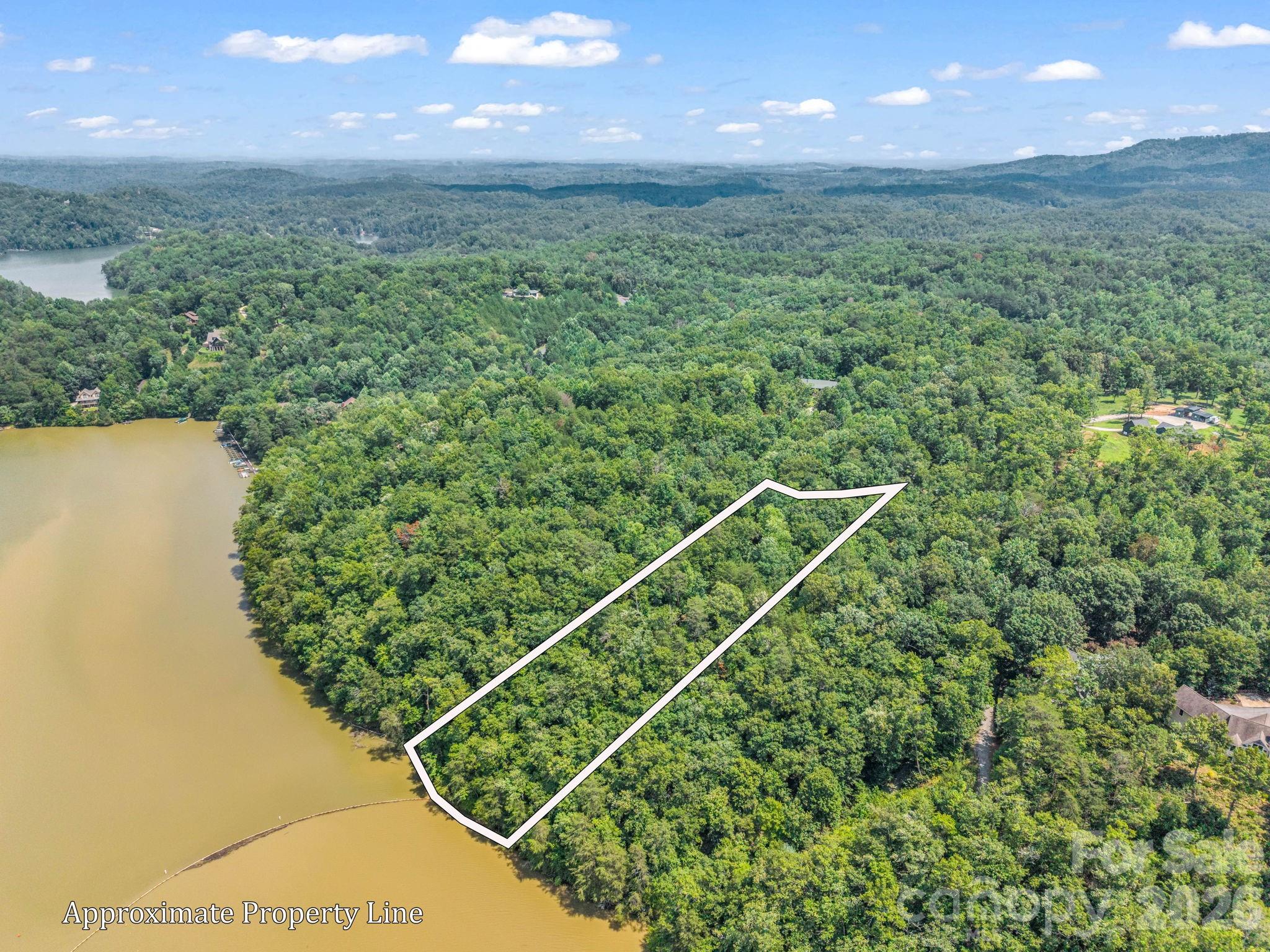 00 Lake Adger Parkway 60