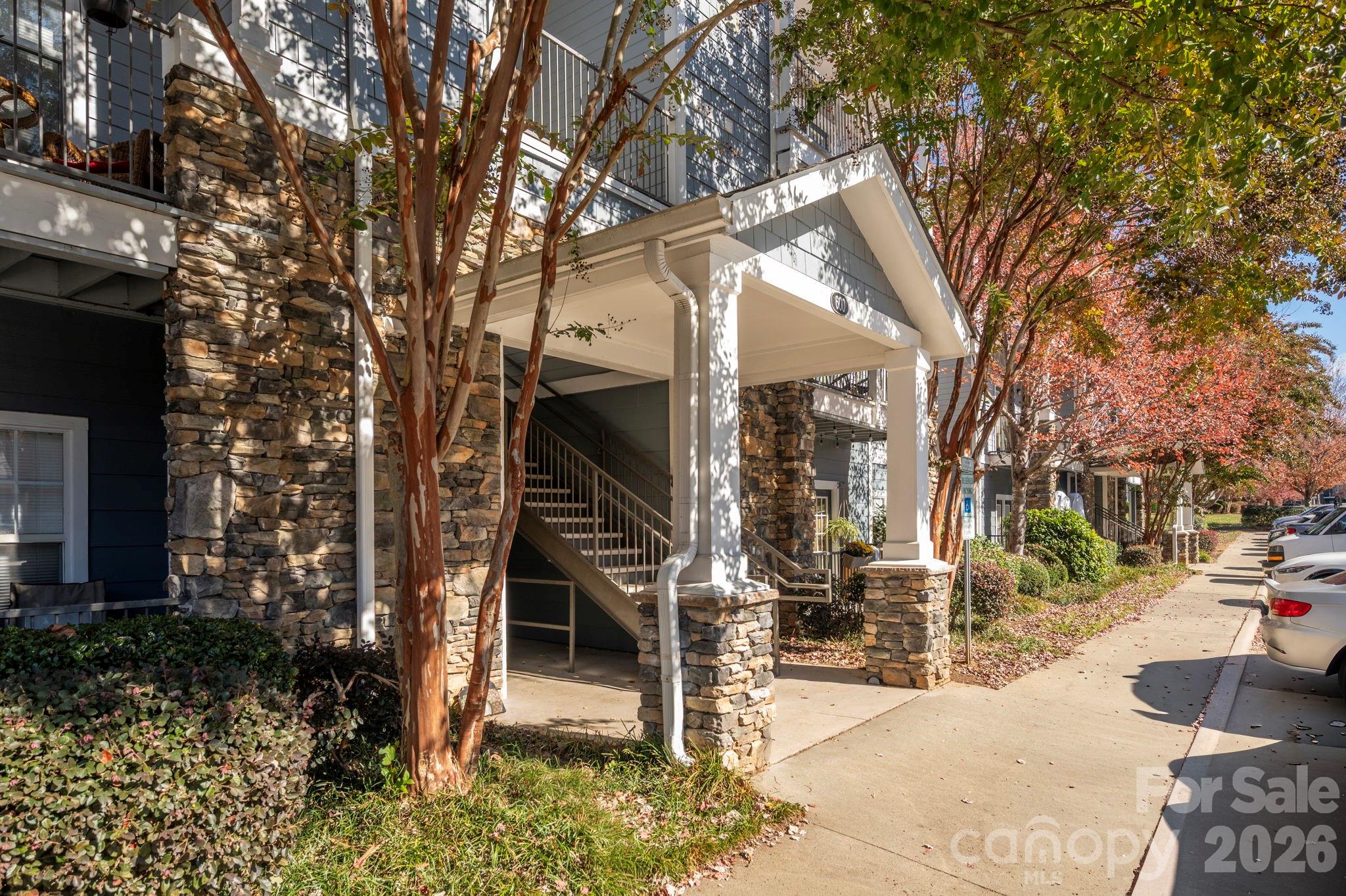 Seasons At Biltmore Lake - Residential