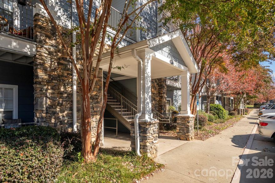 Beautiful and rare-to-find updated three bedroom condo in the sought-after Seasons at Biltmore Lake Community! Absolutely immaculate and gorgeous ground level unit with an open floor plan, 9’ ceilings and renovated kitchen and baths.  Lots of cabinet and counter space in the kitchen, nice dining area and spacious light-filled living room with french doors leading to outside patio and grassy area. Unit comes with a detached one-car garage and an additional storage space. Community has tons of amenities including a pool, a gym, trails, car washing station, and playground. Don’t hesitate, this one will fly off the shelf!