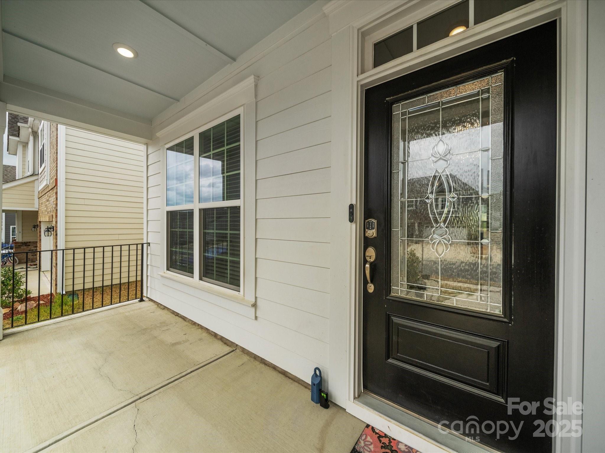 9582 Creighton Road NW