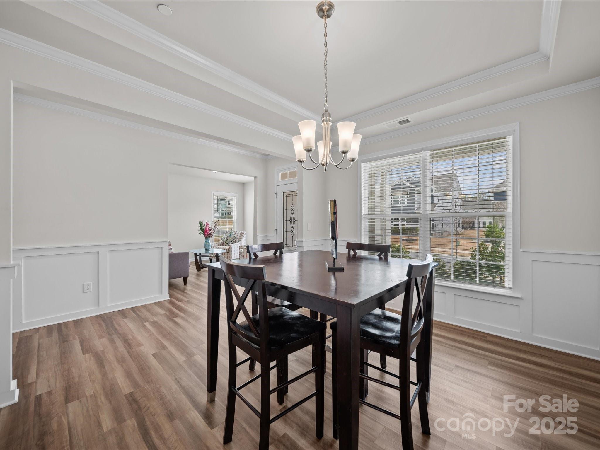 9582 Creighton Road NW