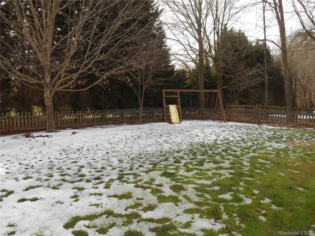 Milford Knoll - Residential