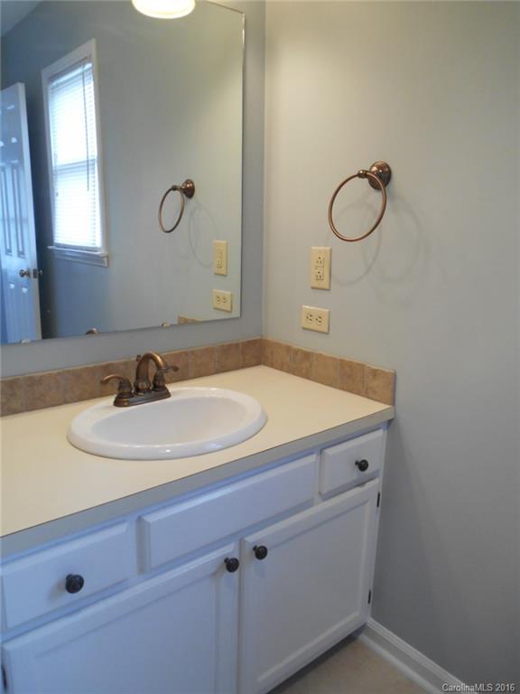 Milford Knoll - Residential