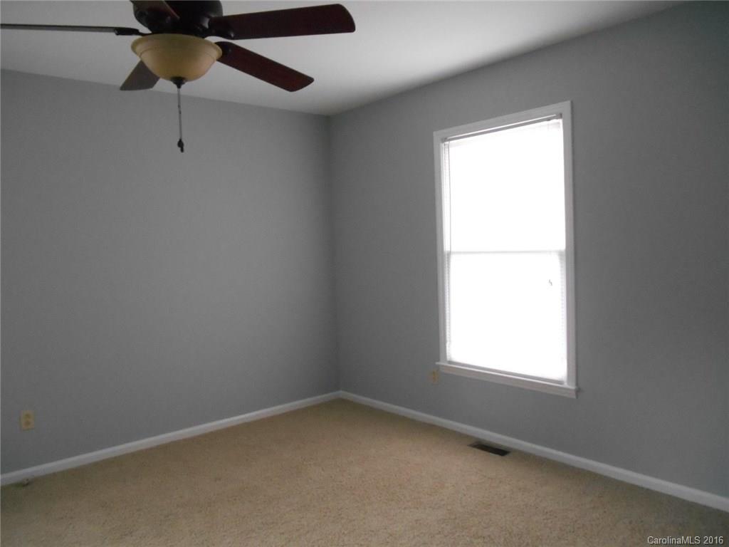 Milford Knoll - Residential