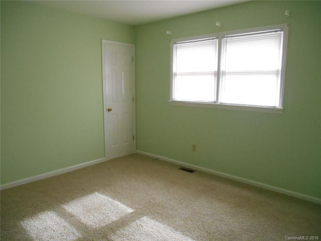 Milford Knoll - Residential