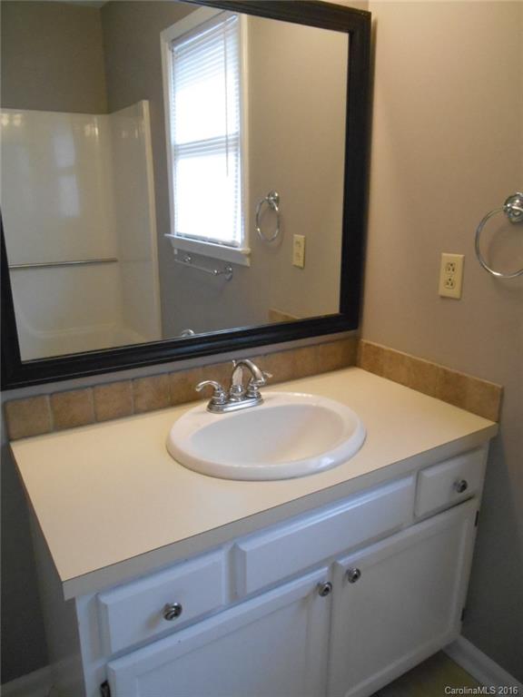 Milford Knoll - Residential