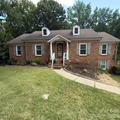 Photo of 8537 Furrier Drive, Charlotte, NC 28270 (MLS # 4403046)