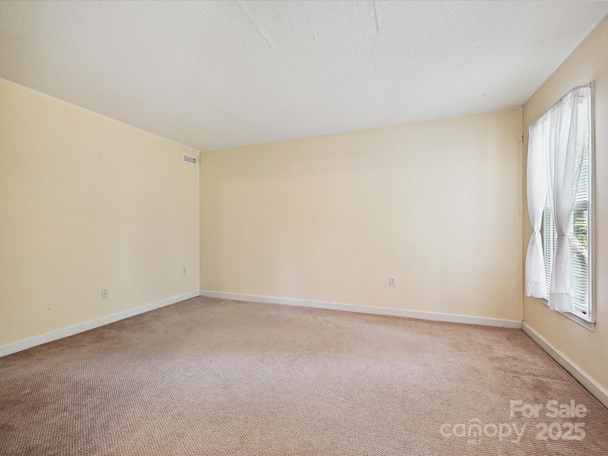 7639 Winterset Drive