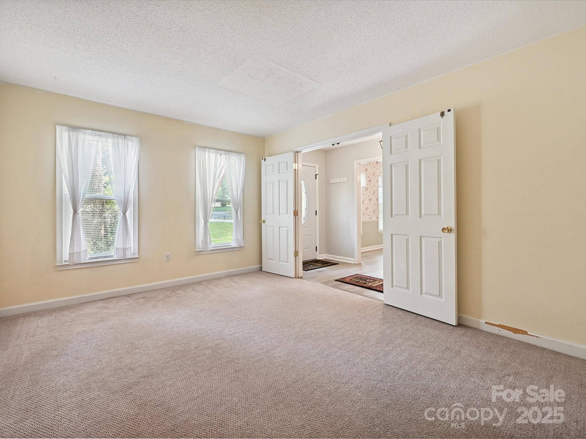 7639 Winterset Drive