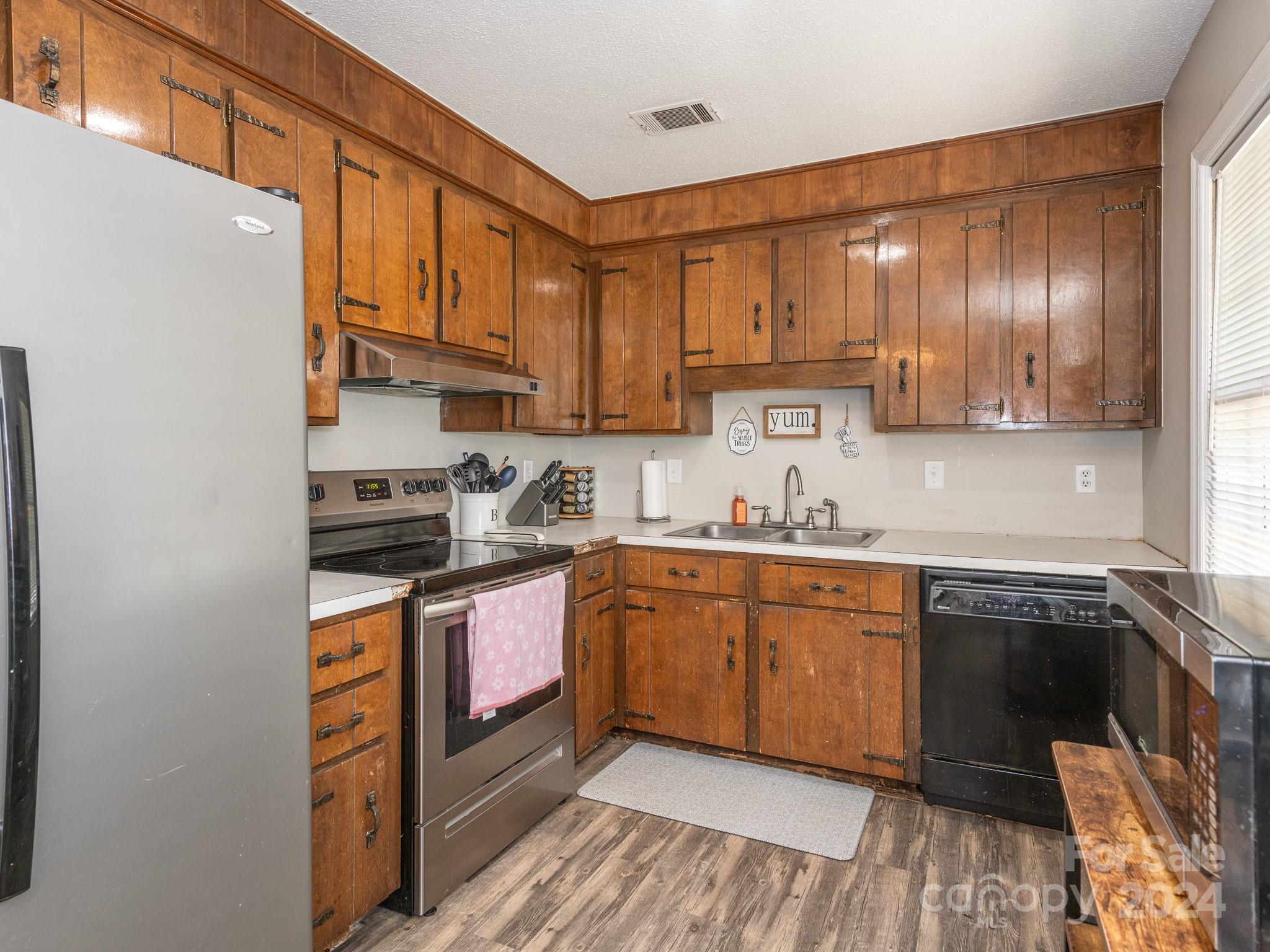 Hemby Acres - Residential