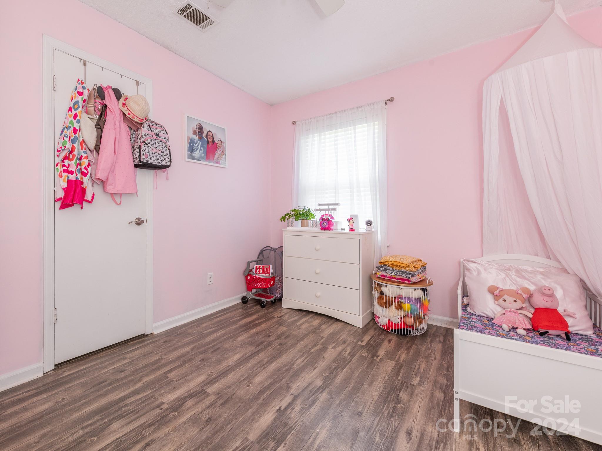 Hemby Acres - Residential