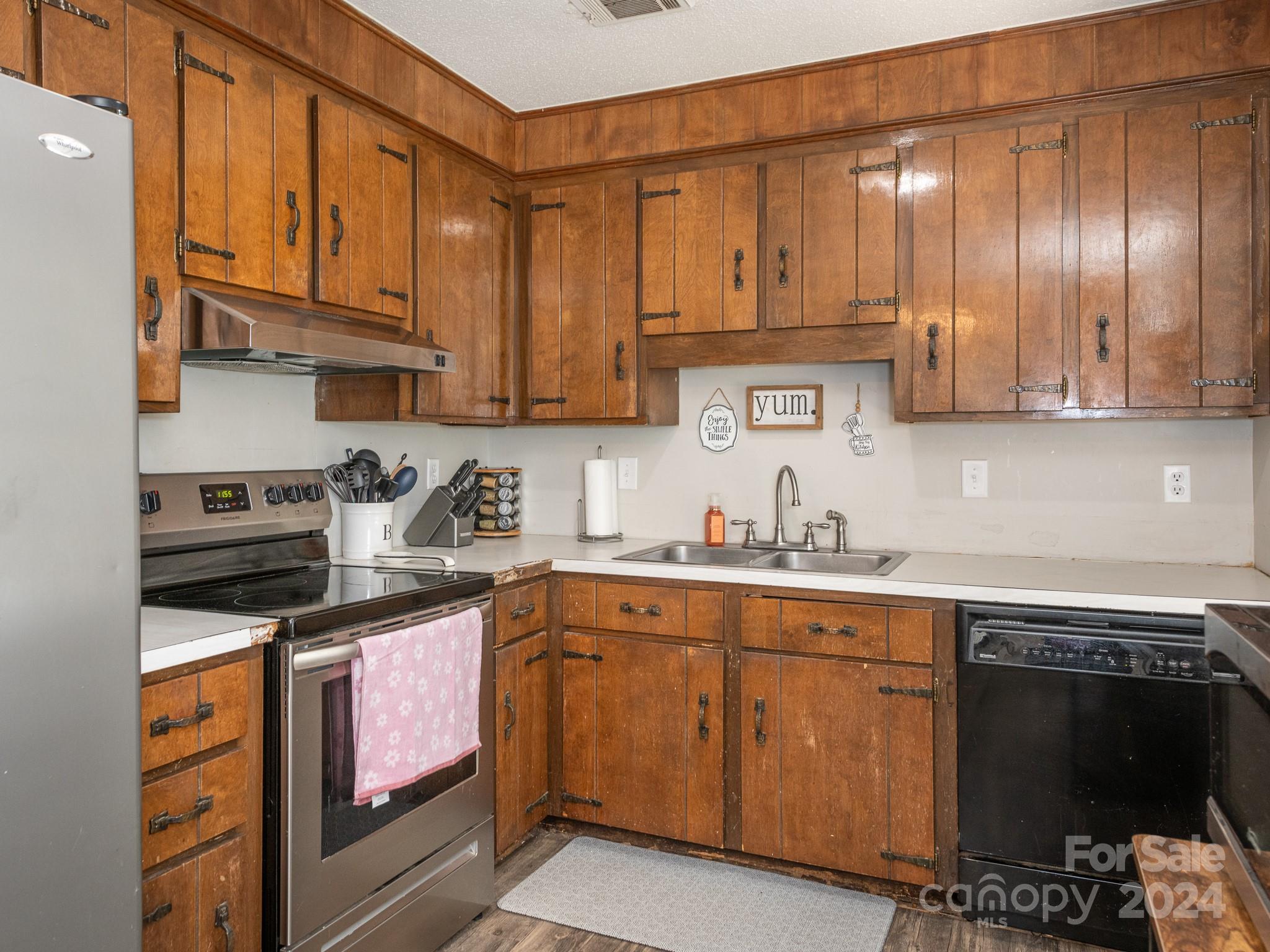 Hemby Acres - Residential