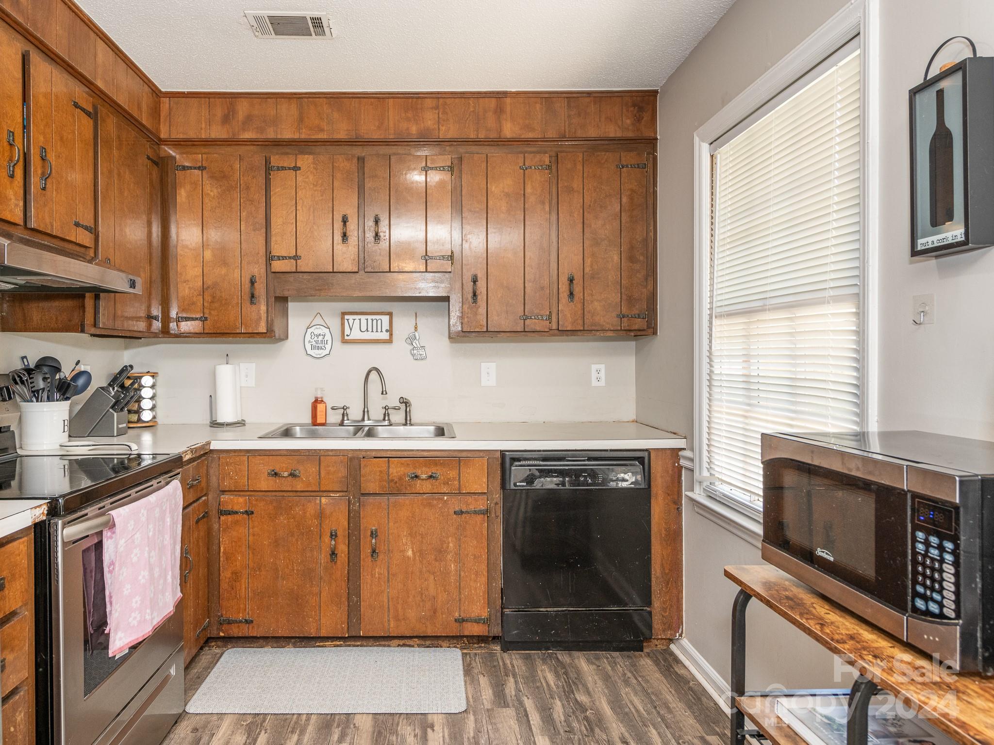 Hemby Acres - Residential