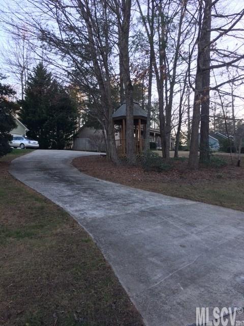 Laurel Pointe - Residential