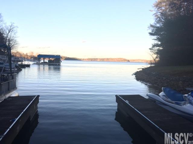 Laurel Pointe - Residential
