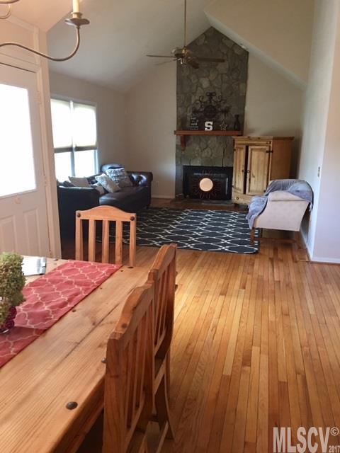 Laurel Pointe - Residential