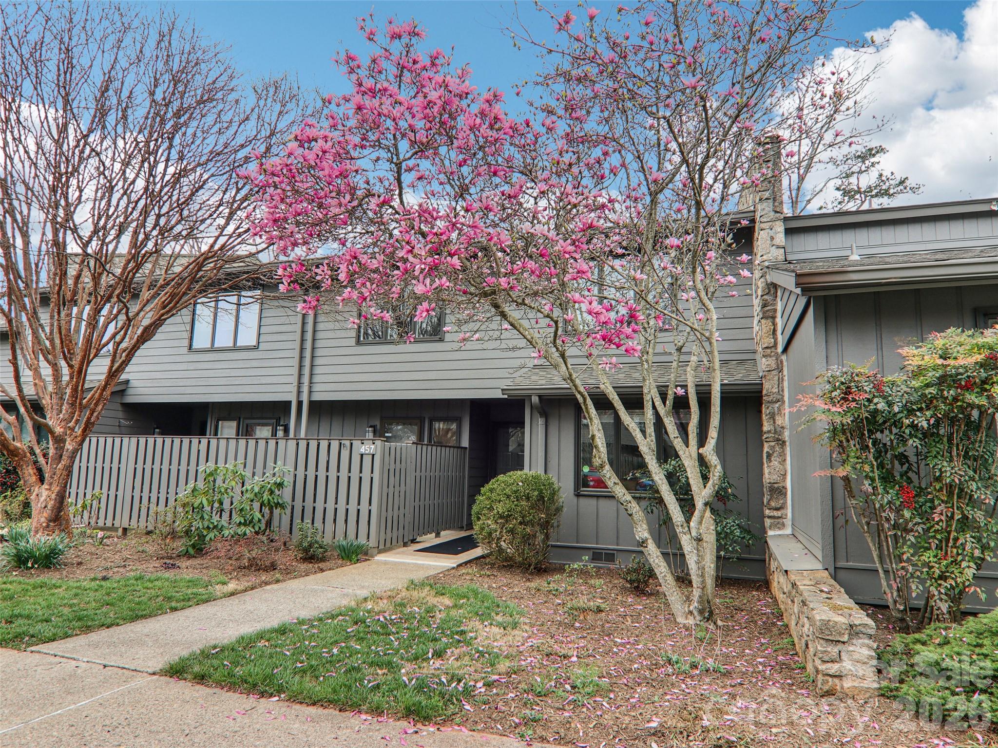 457 Crowfields Drive 6