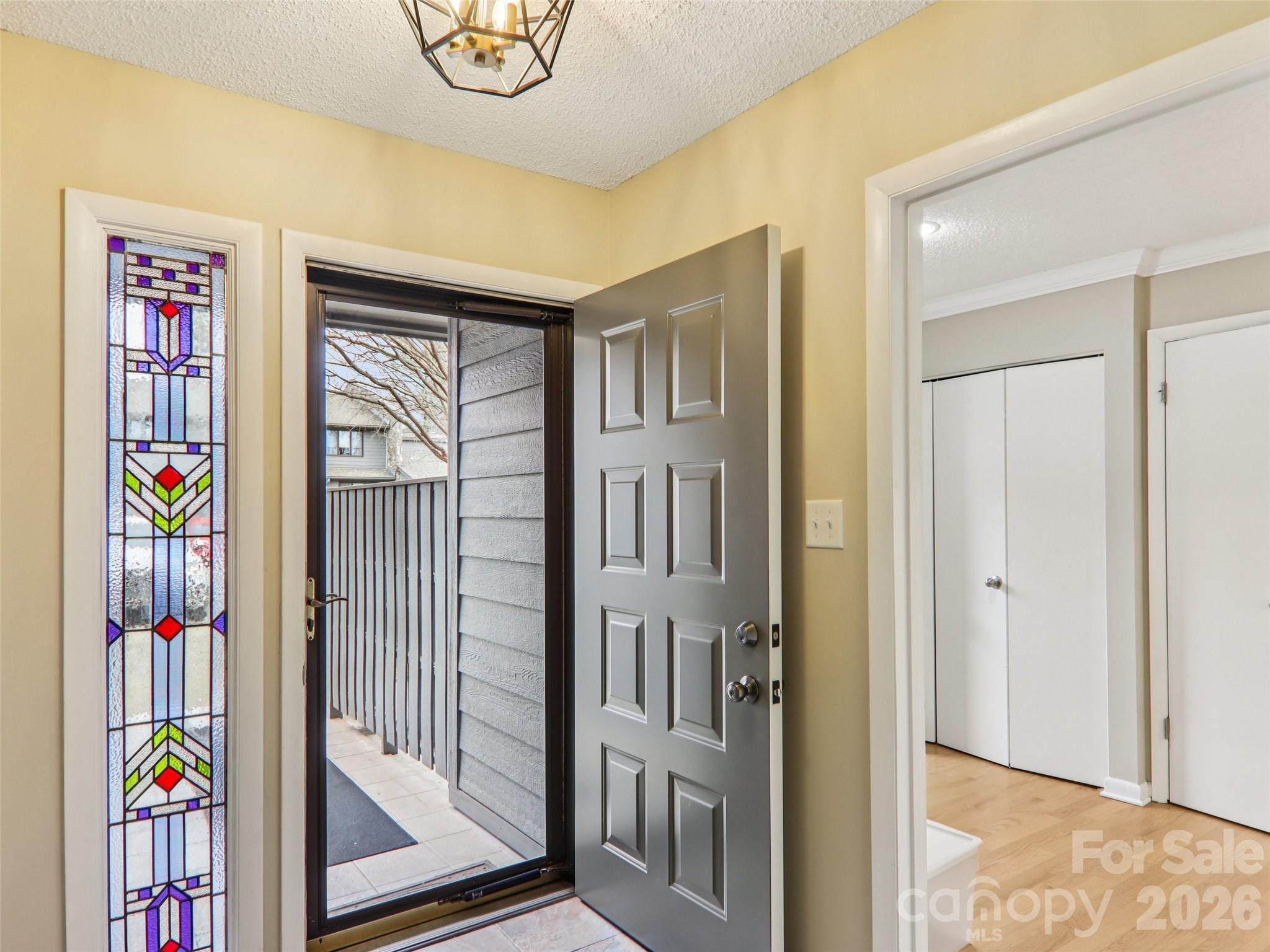 457 Crowfields Drive 6