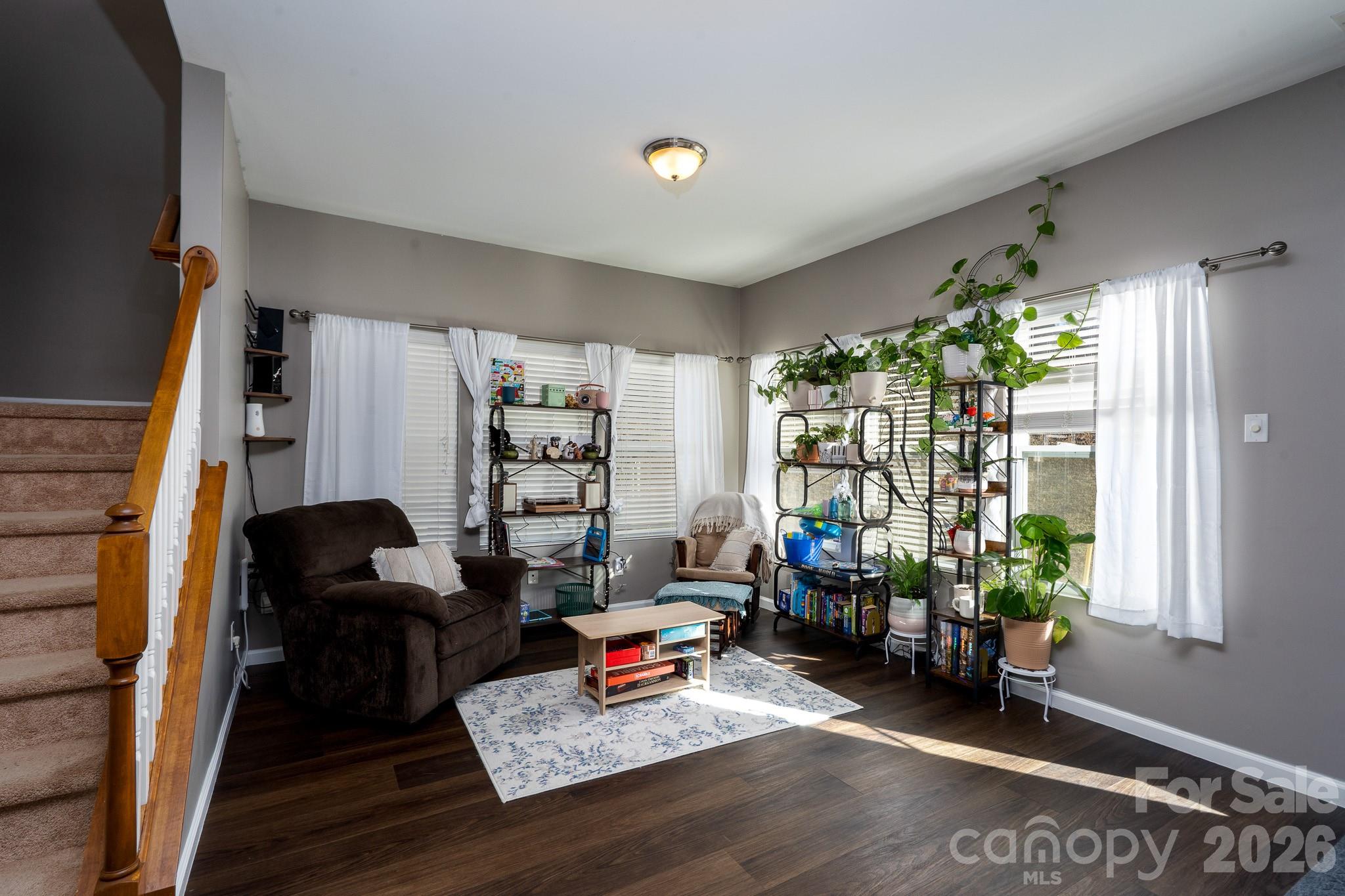 The Oaks Of Landis - Residential