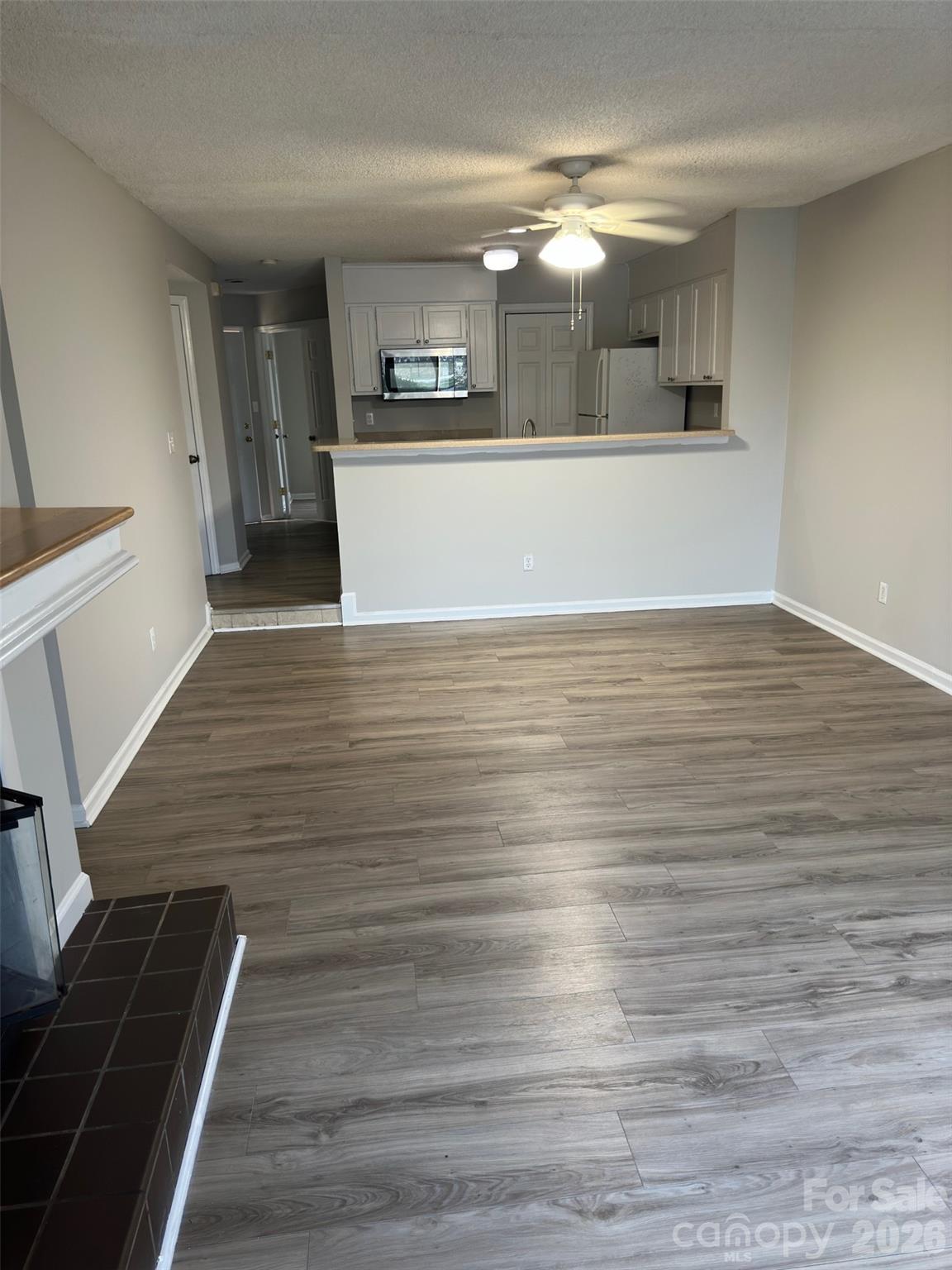 Lakeshore Village - Residential