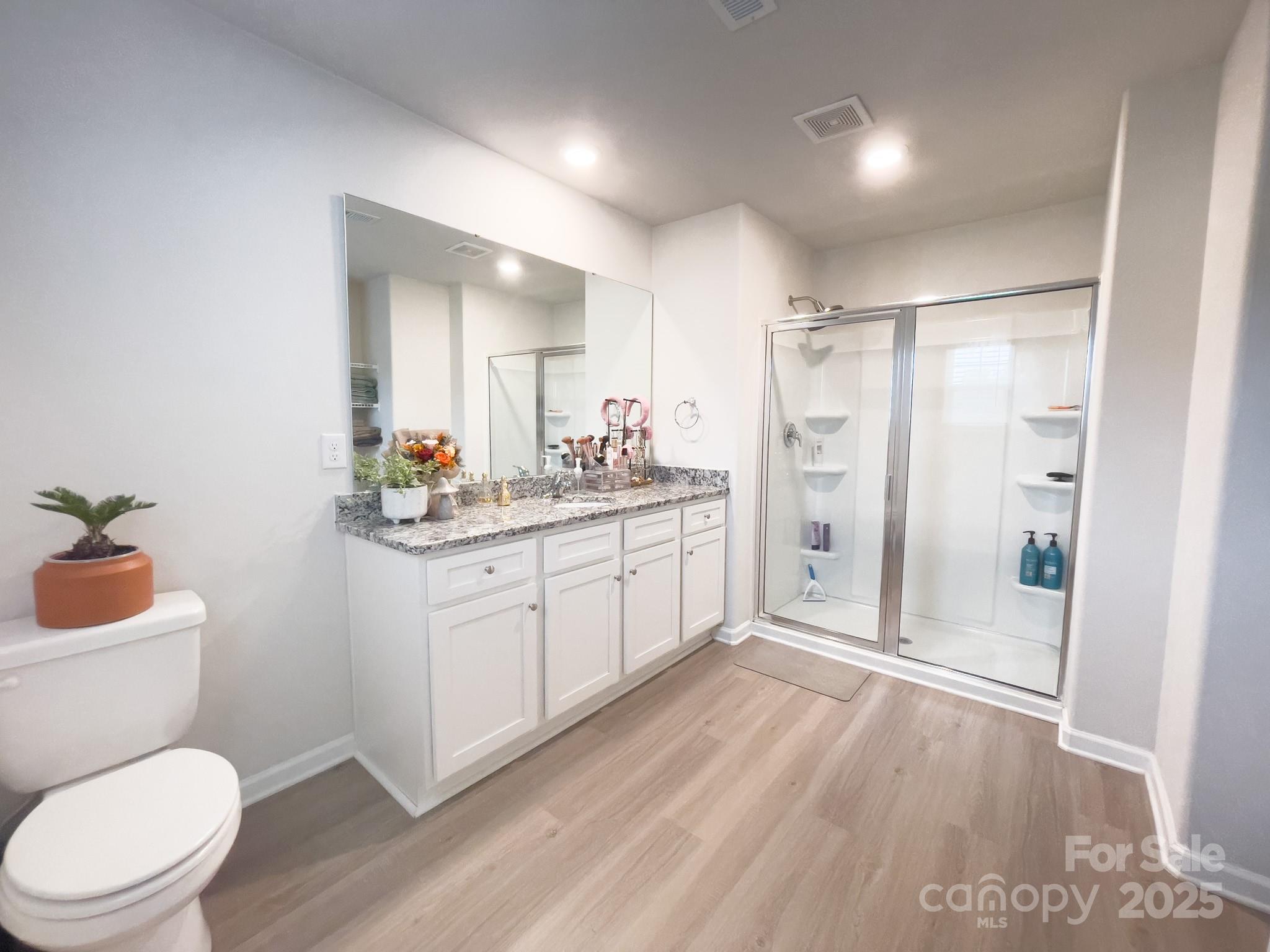 Knights Bridge - Residential