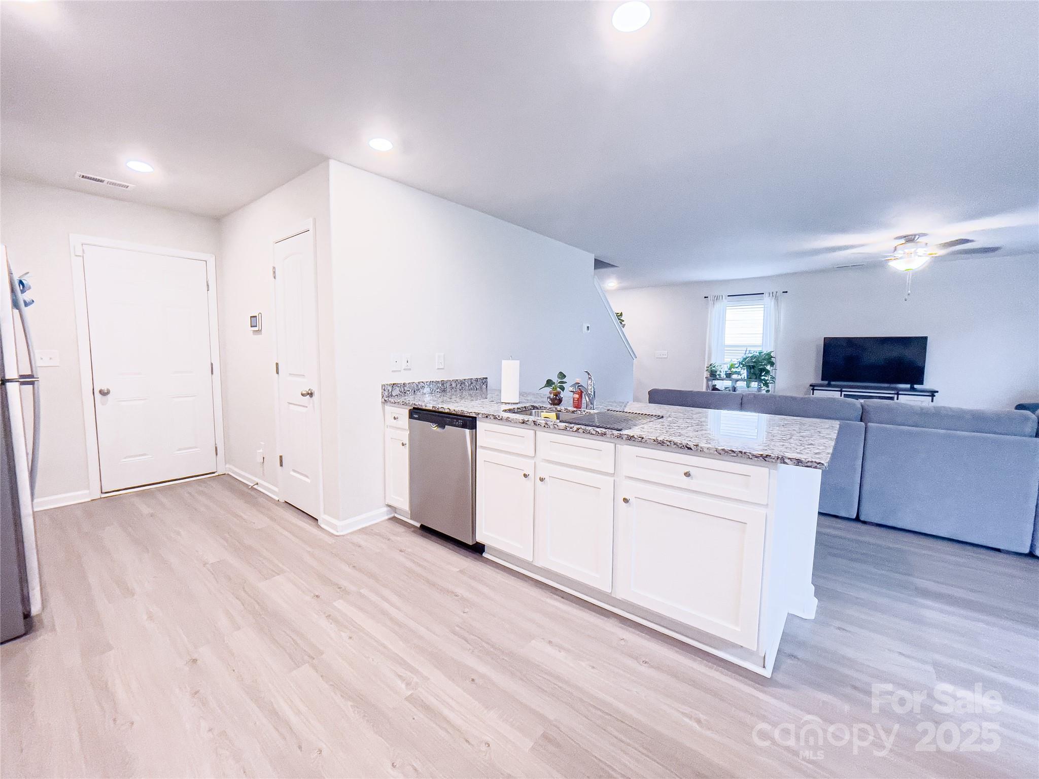 Knights Bridge - Residential