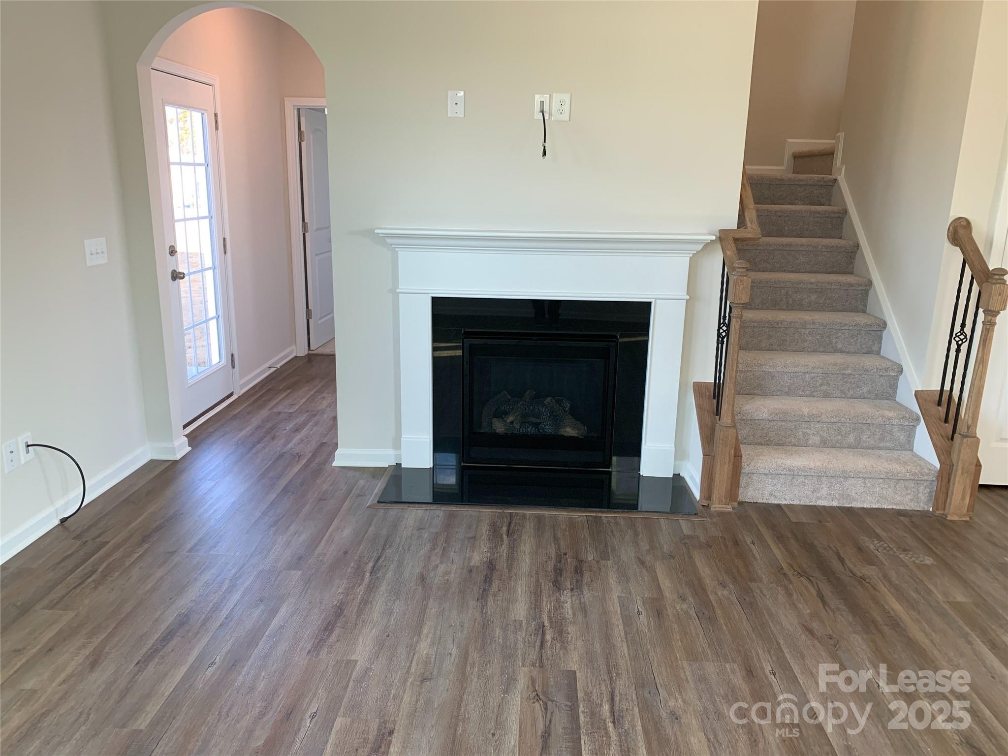 17212 Snug Harbor Drive