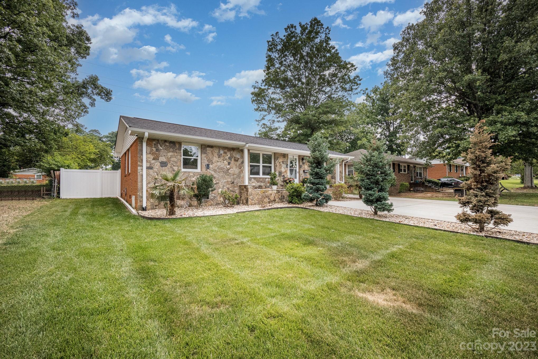 Hidden Valley - Residential