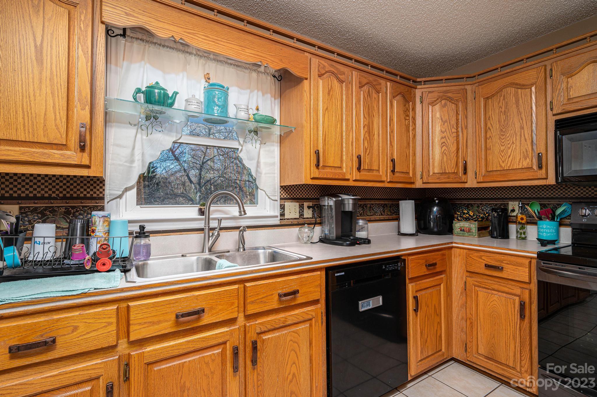 Plaza Ridge - Residential