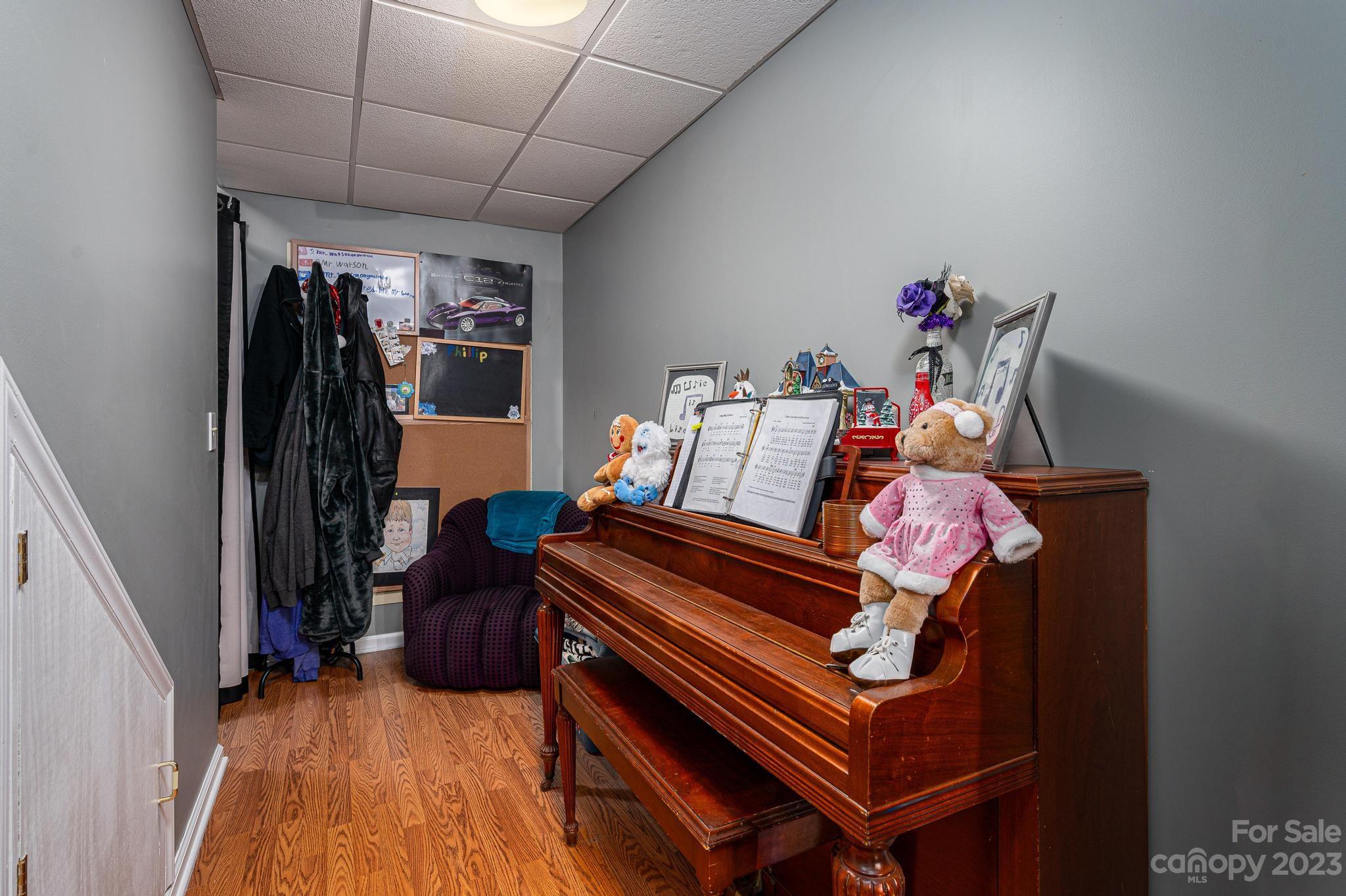 Plaza Ridge - Residential