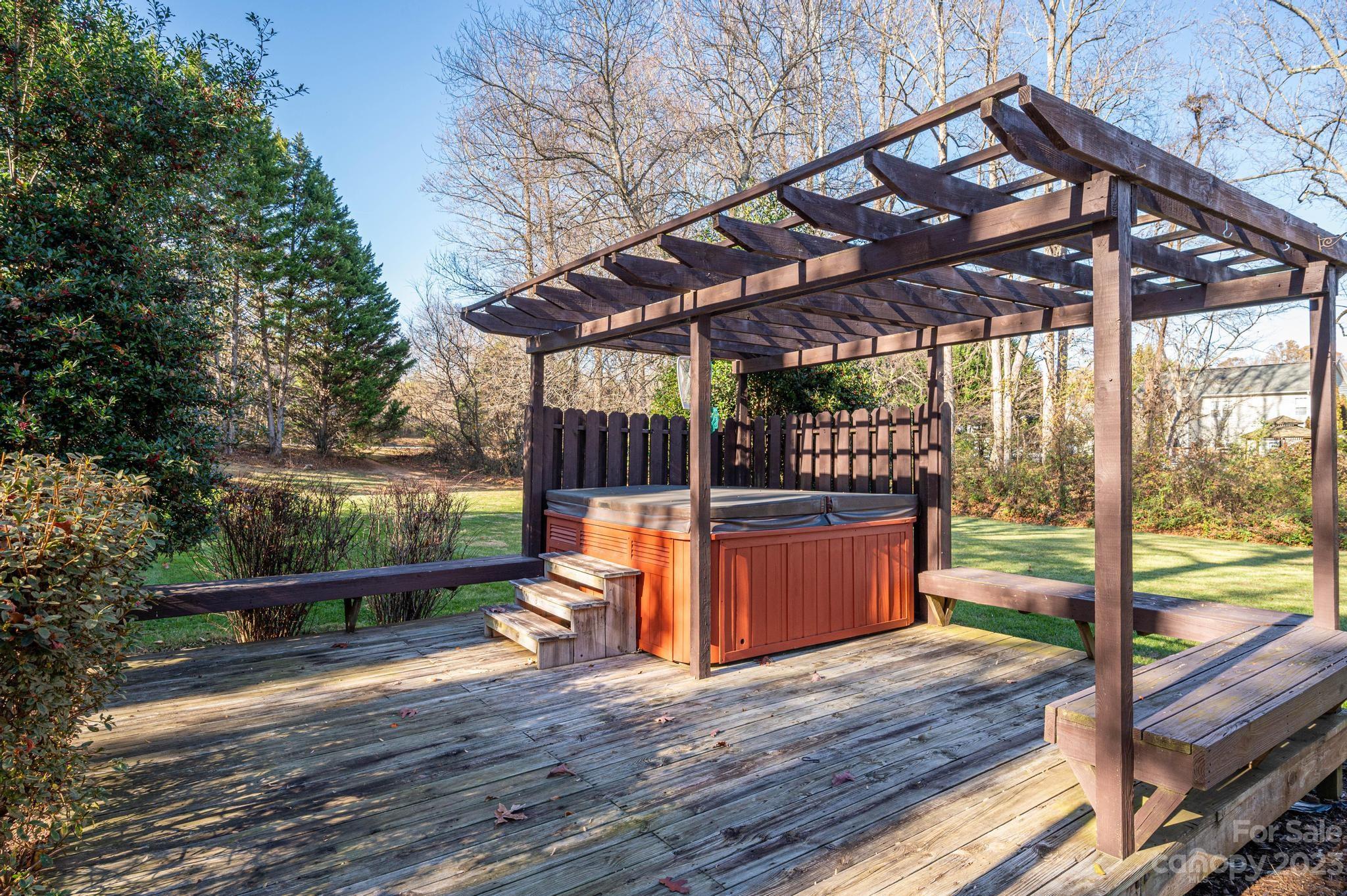 Plaza Ridge - Residential