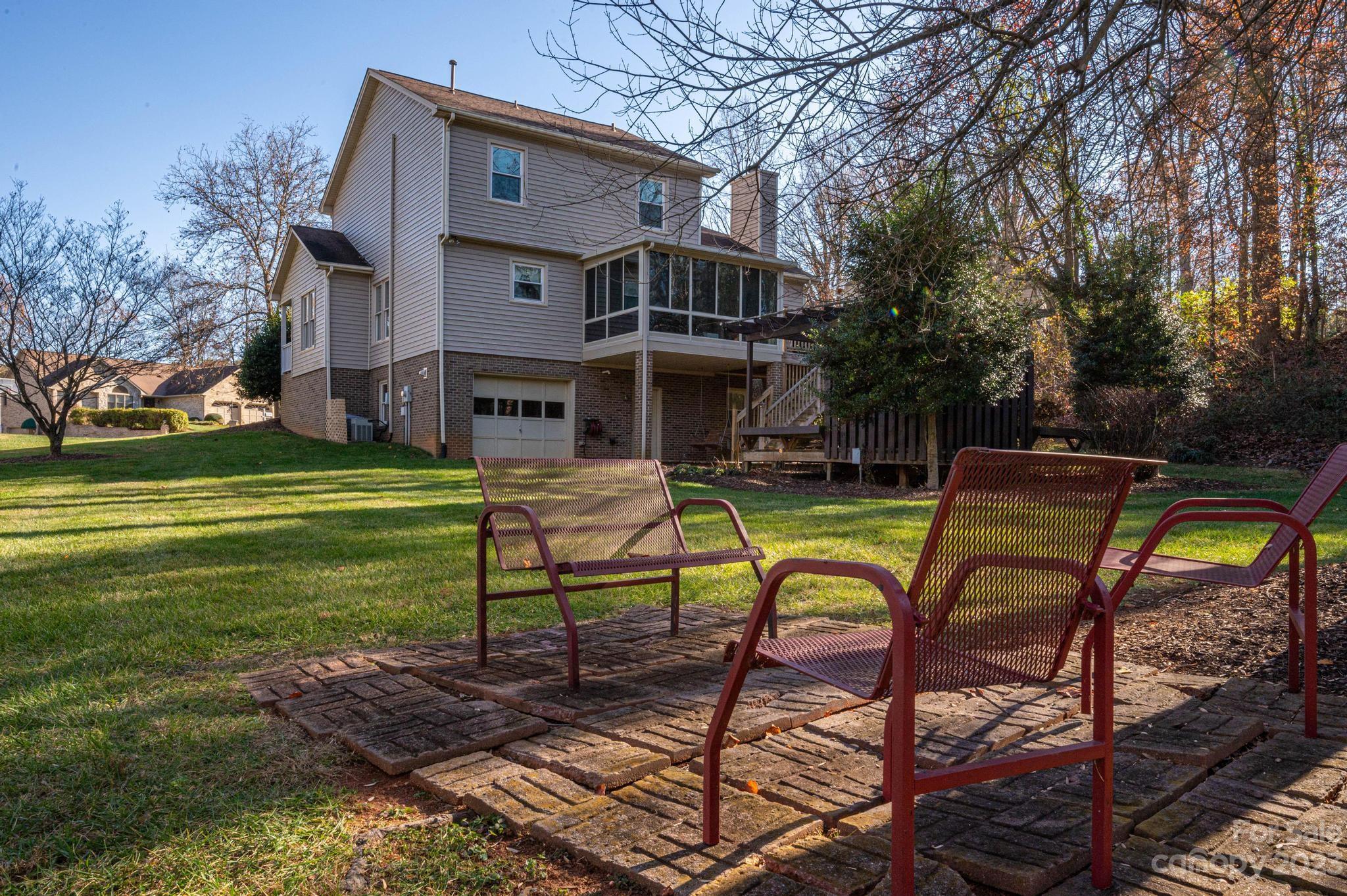 Plaza Ridge - Residential